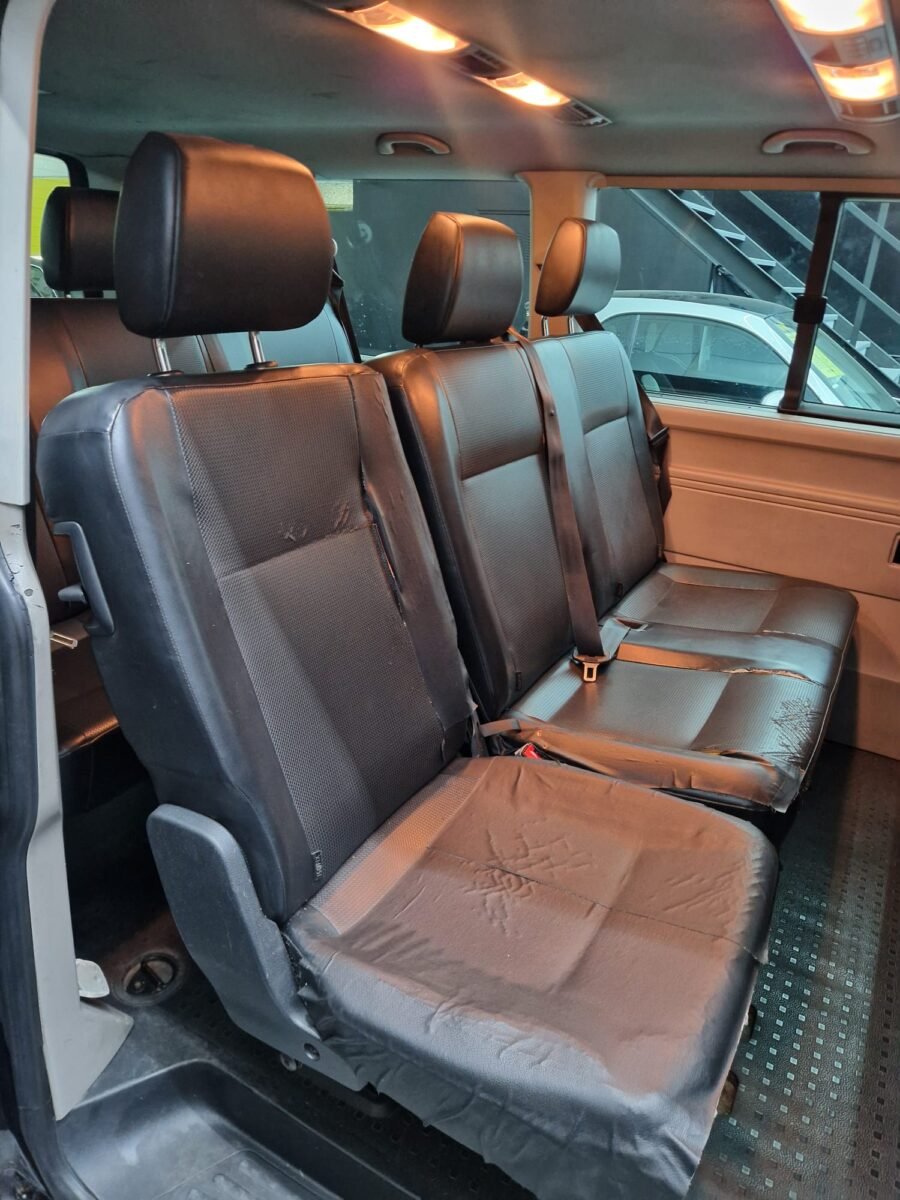 VOLKSWAGEN TRANSPORTER 8 PLAZAS 2.0TDI 150CV
