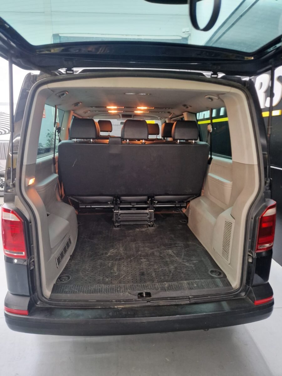 VOLKSWAGEN TRANSPORTER 8 PLAZAS 2.0TDI 150CV