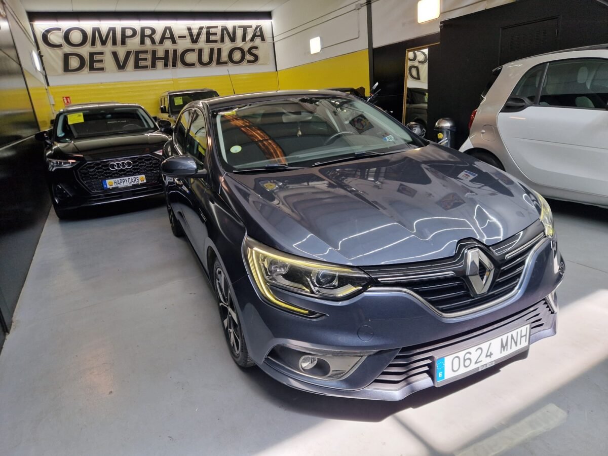 RENAULT MEGANE LIMITED BLUE DCI 1.5CDTI 150CV