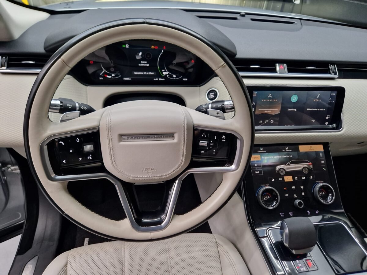 LAND-ROVER RANGE ROVER VELAR R-DYNAMIC P400 404CV