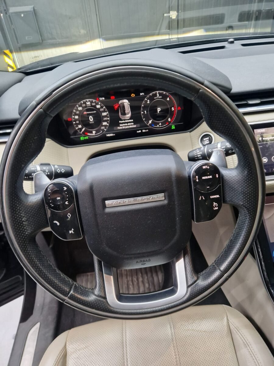 LAND-ROVER RANGE ROVER VELAR R-DYNAMIC 3.0 D300