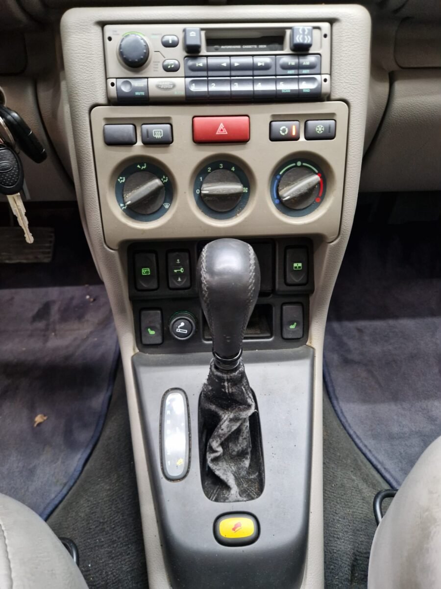 LAND-ROVER FREELANDER 2.5 V6