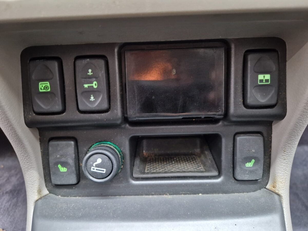 LAND-ROVER FREELANDER 2.5 V6