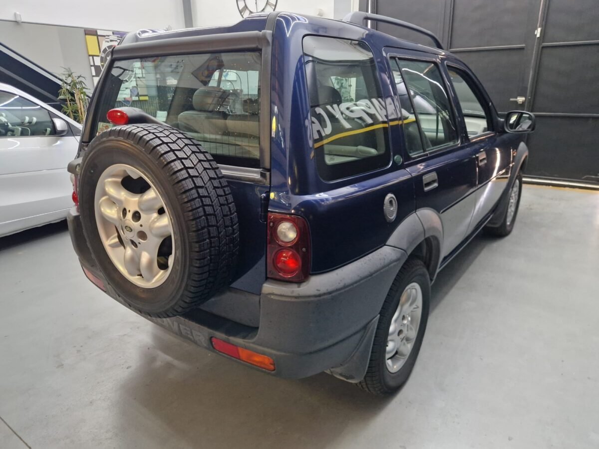 LAND-ROVER FREELANDER 2.5 V6