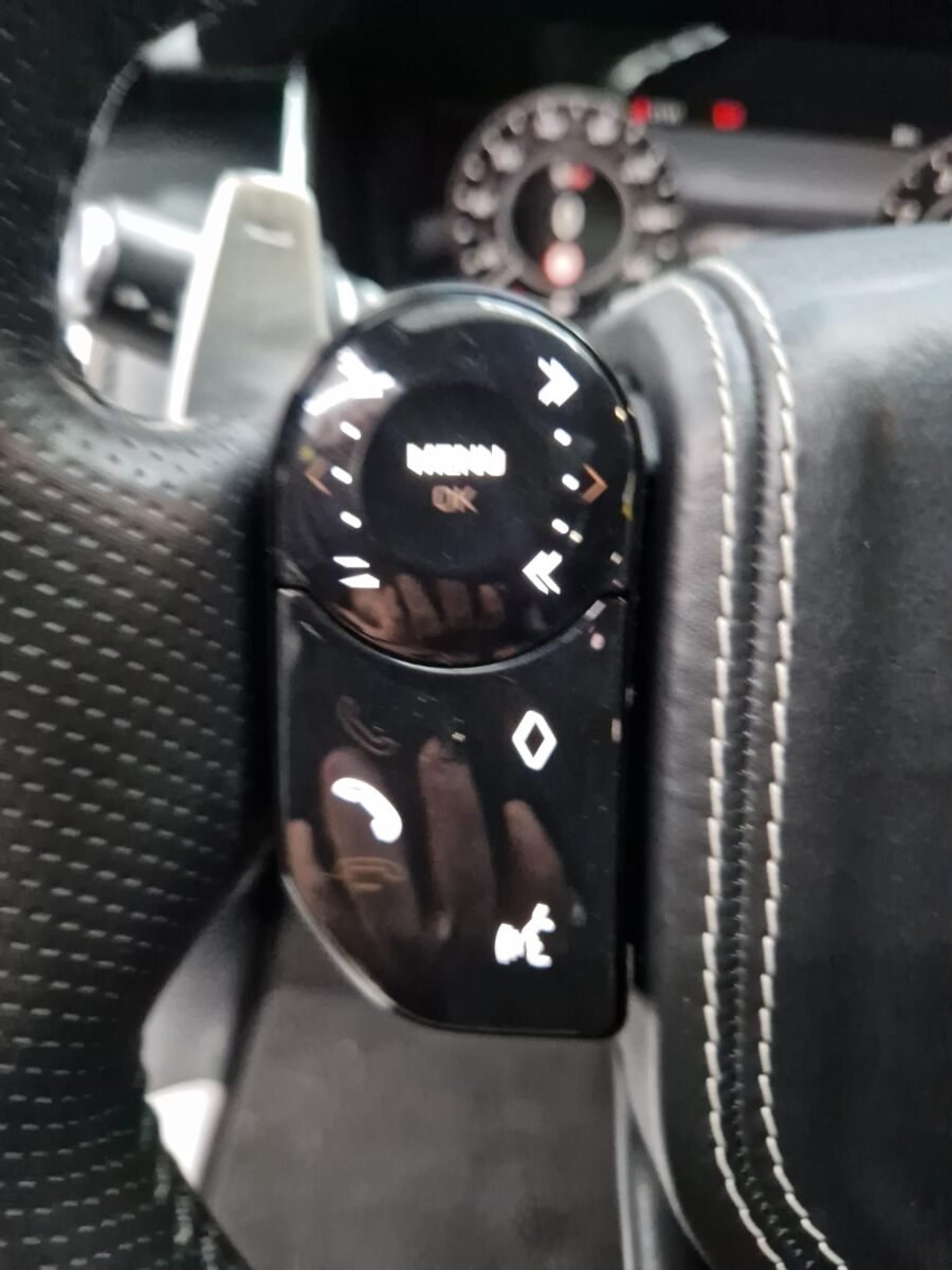 RANGE ROVER SPORT SVR 5.0 V8 575CV