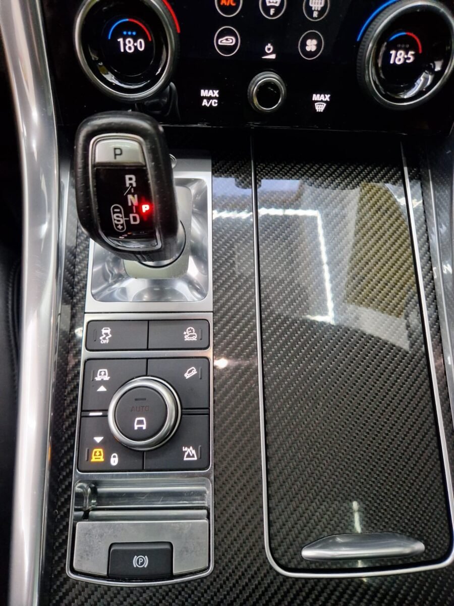 RANGE ROVER SPORT SVR 5.0 V8 575CV