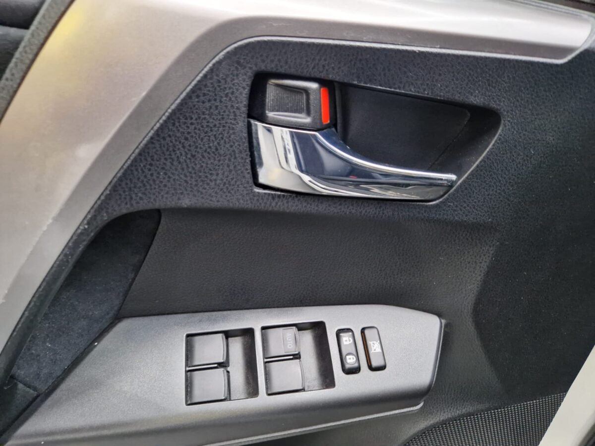 TOYOTA RAV4 HYBRID 2.5 155CV