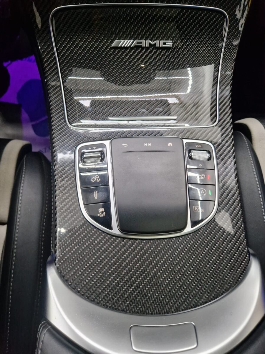 MERCEDES AMG GLC 63S 4.0 V8
