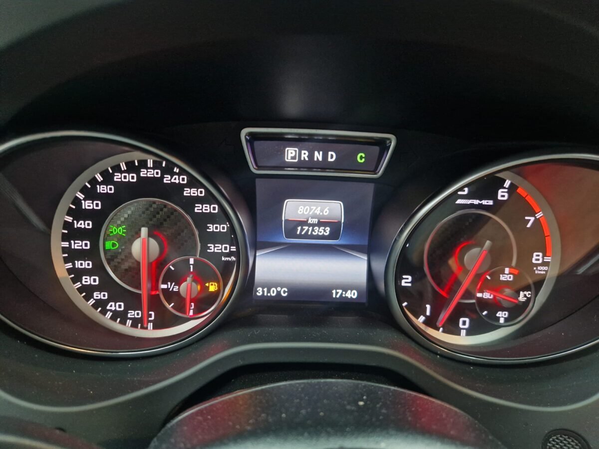MERCEDES CLA 45 AMG 2.0CC 360CV