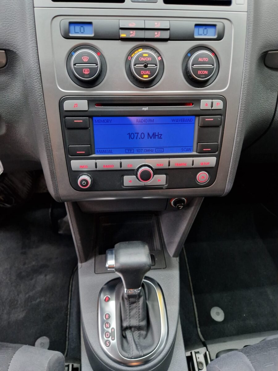 VOLKSWAGEN TOURAN 7 PLAZAS 2.0TDI 140CV