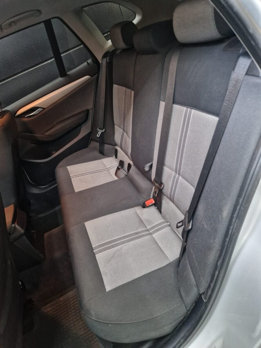 BMW X1 3.0i 218CV