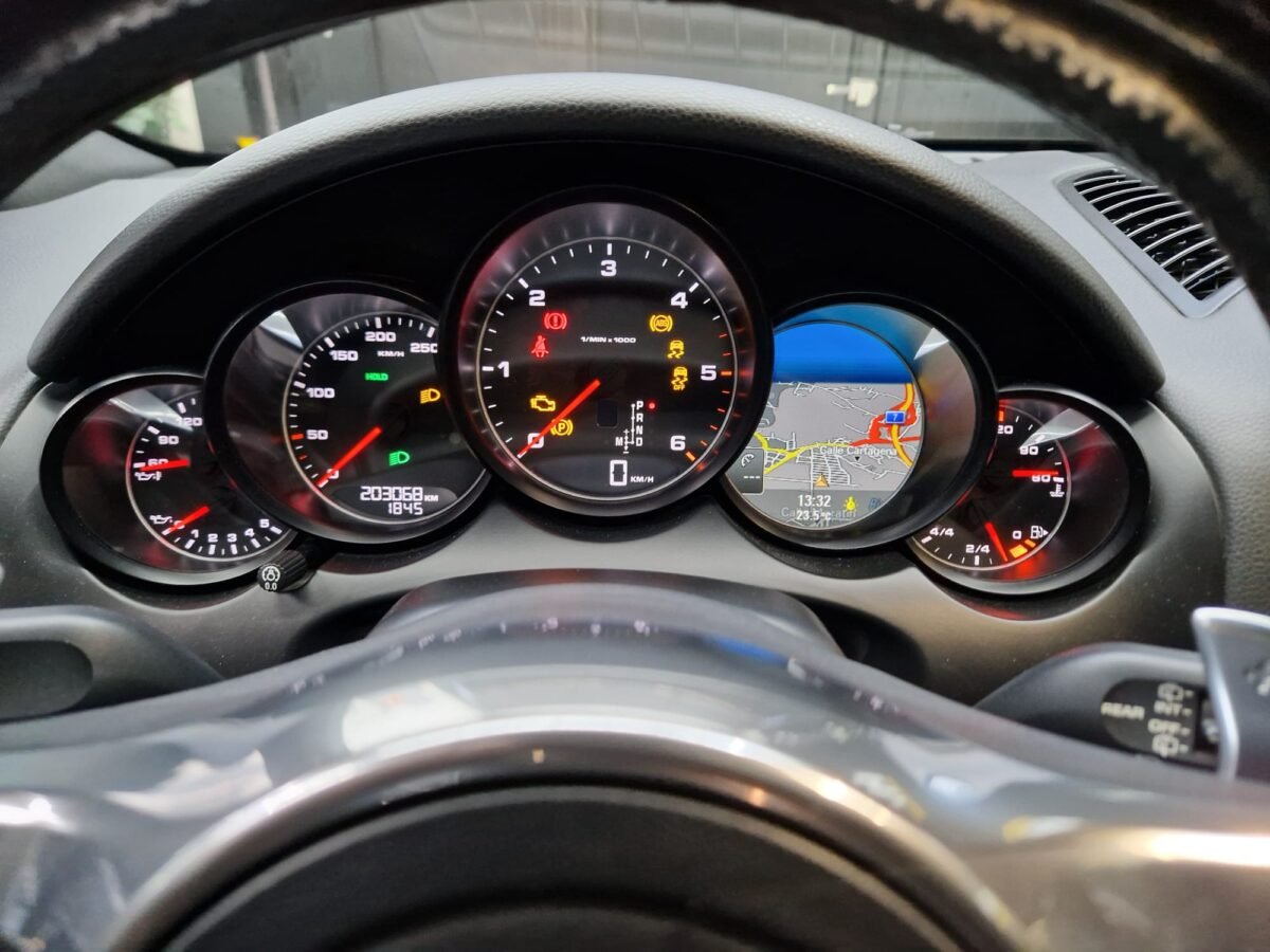 PORSCHE Cayenne 3.0TDI 244CV