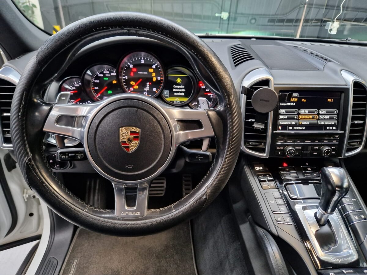 PORSCHE Cayenne 3.0TDI 244CV