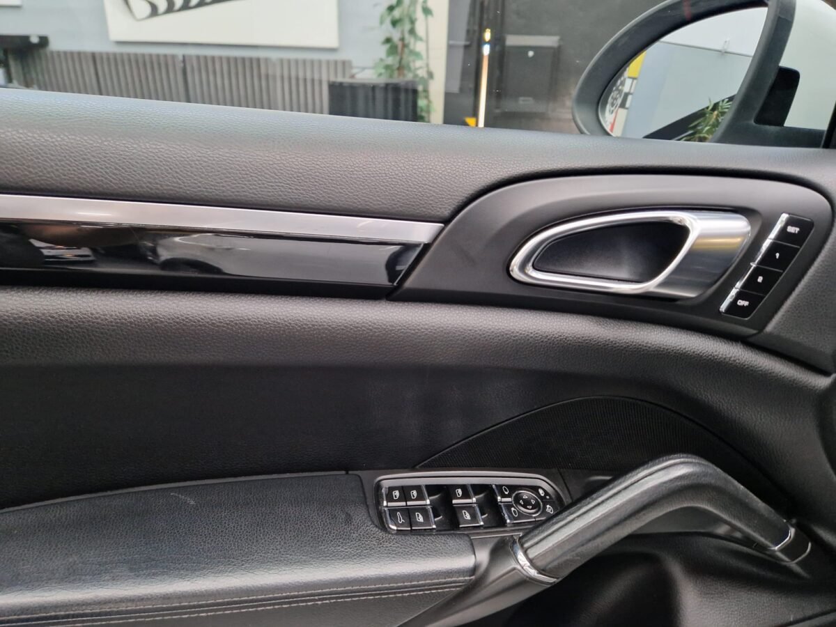 PORSCHE Cayenne 3.0TDI 244CV