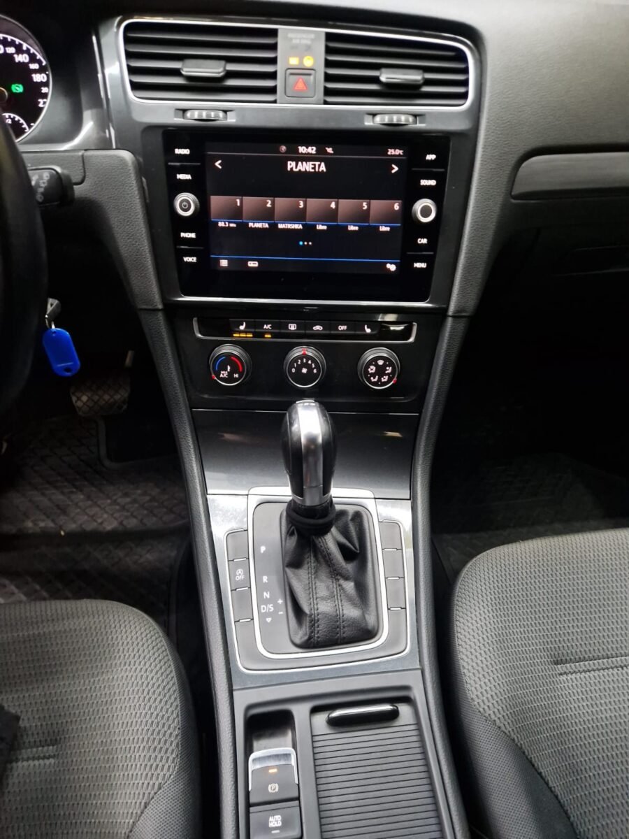 VOLKSWAGEN GOLF VII 1.0TSI 110CV