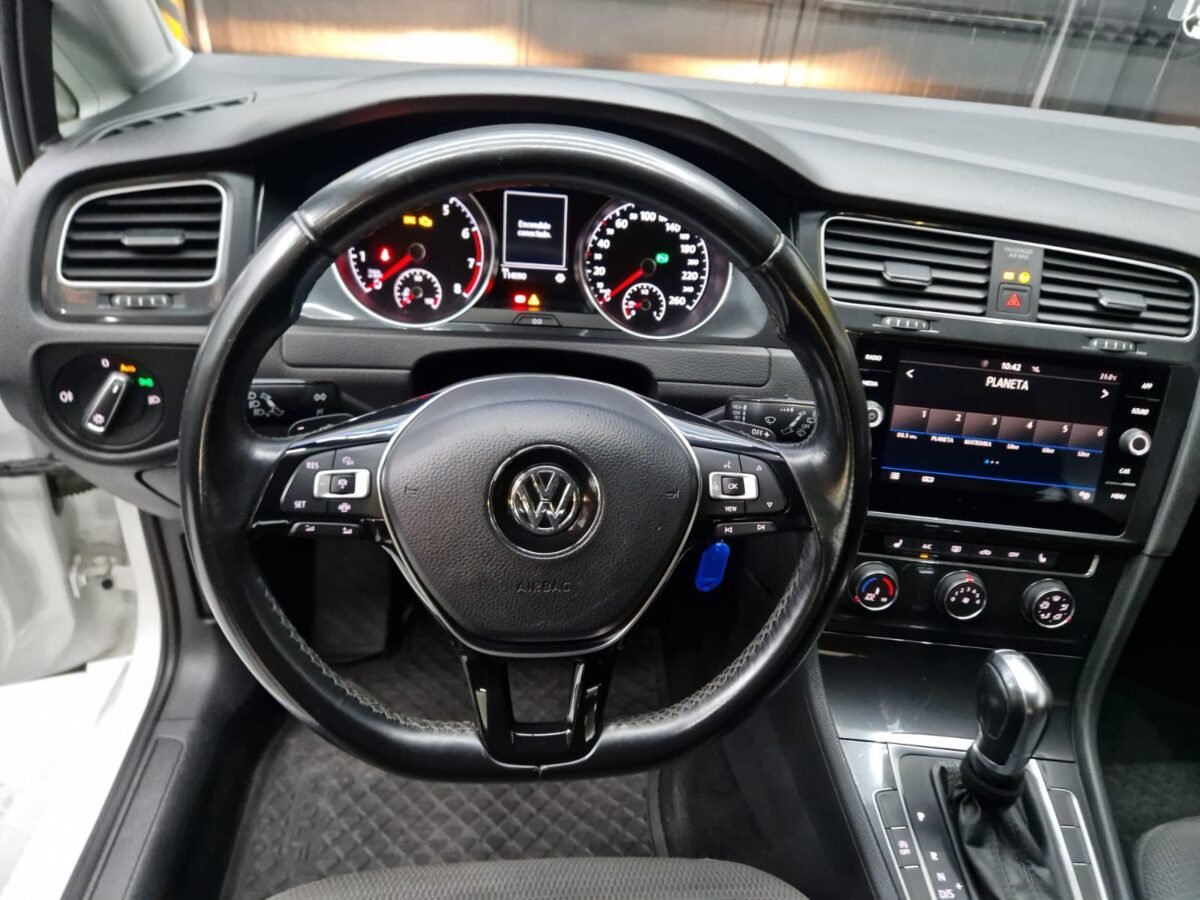 VOLKSWAGEN GOLF VII 1.0TSI 110CV