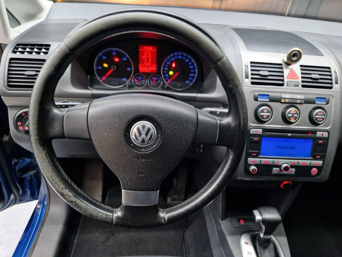 VOLKSWAGEN TOURAN 2.0 TDI 140CV