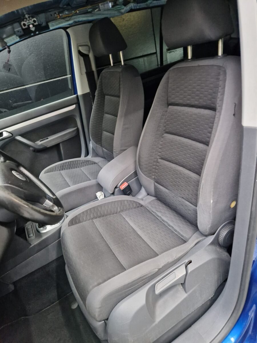 VOLKSWAGEN TOURAN 2.0 TDI 140CV