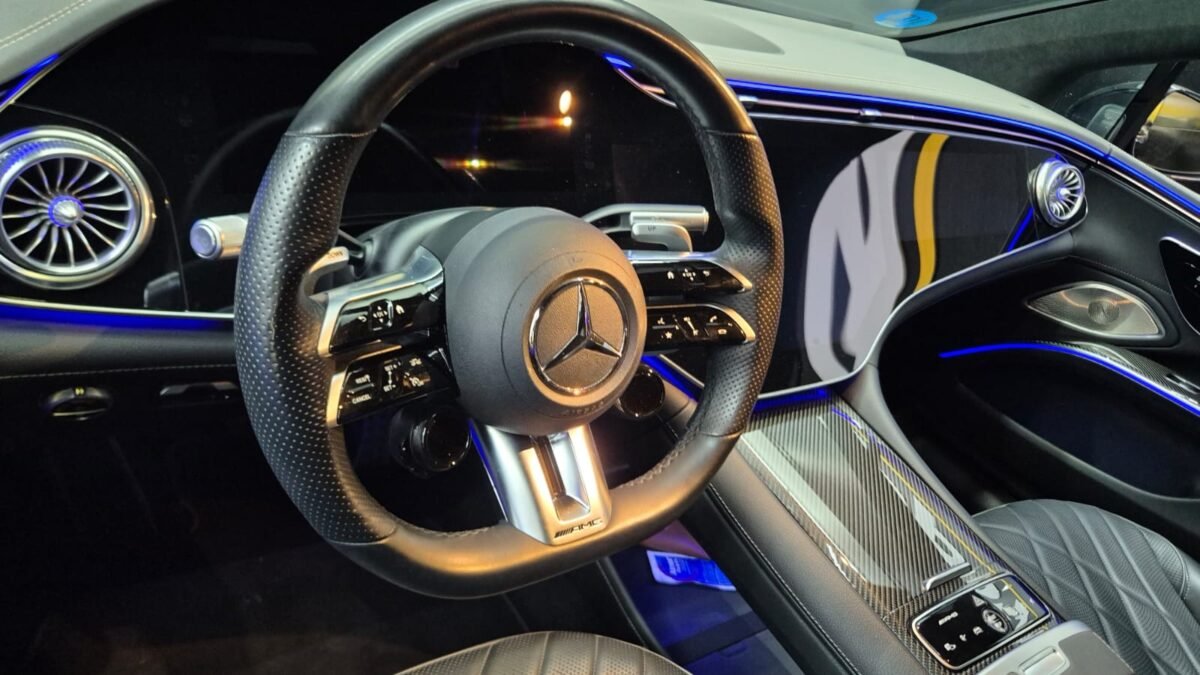 MERCEDES AMG EQS 53 4 MATIC