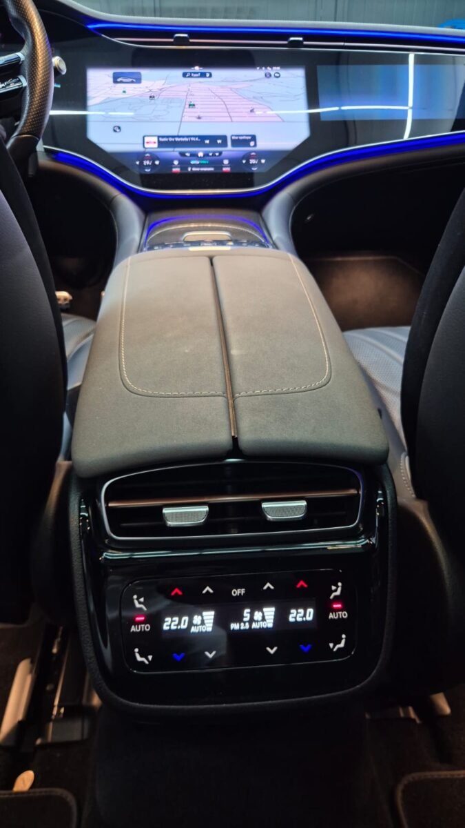 MERCEDES AMG EQS 53 4 MATIC