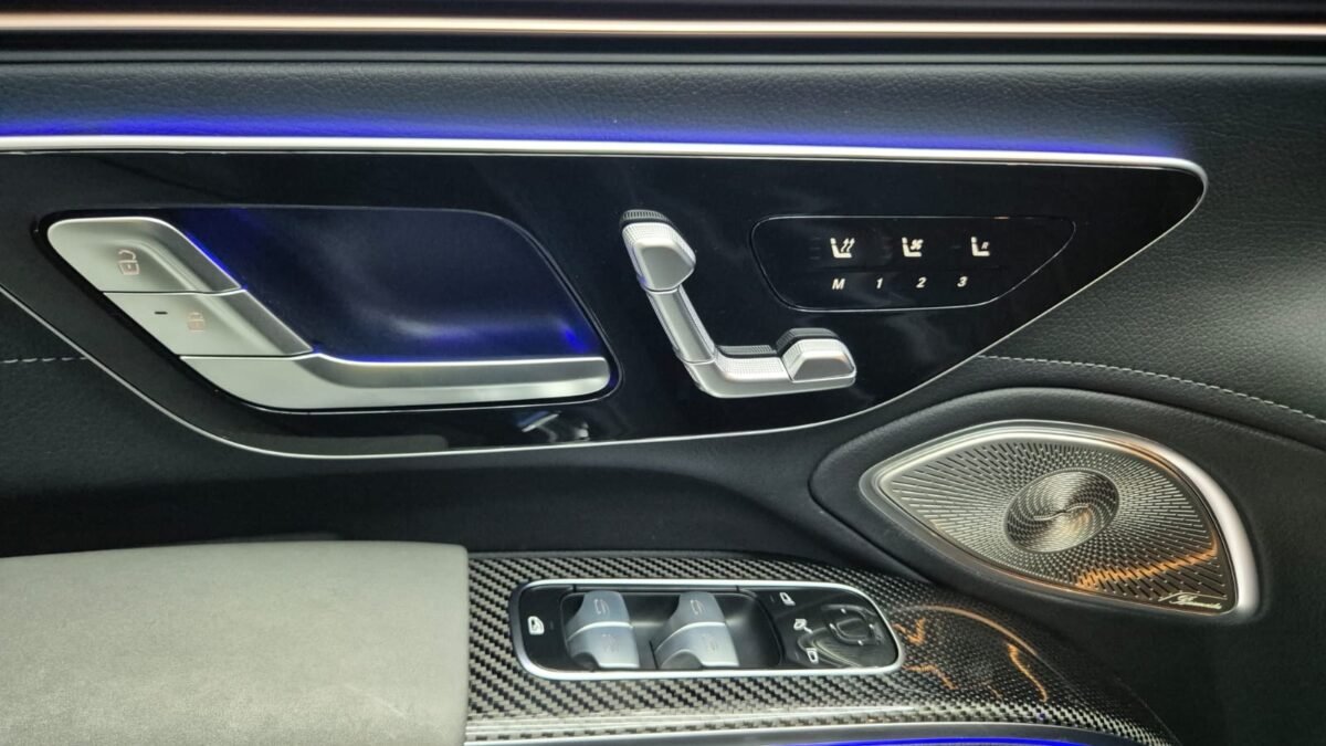 MERCEDES AMG EQS 53 4 MATIC