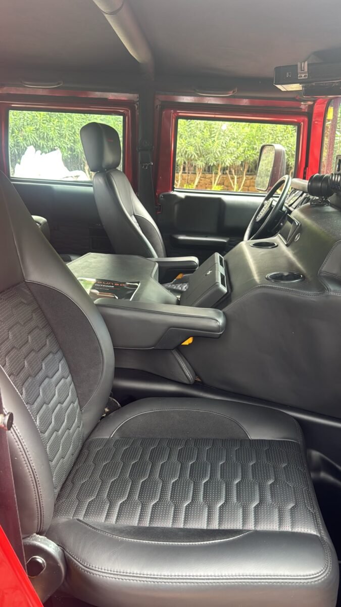 HUMMER H1