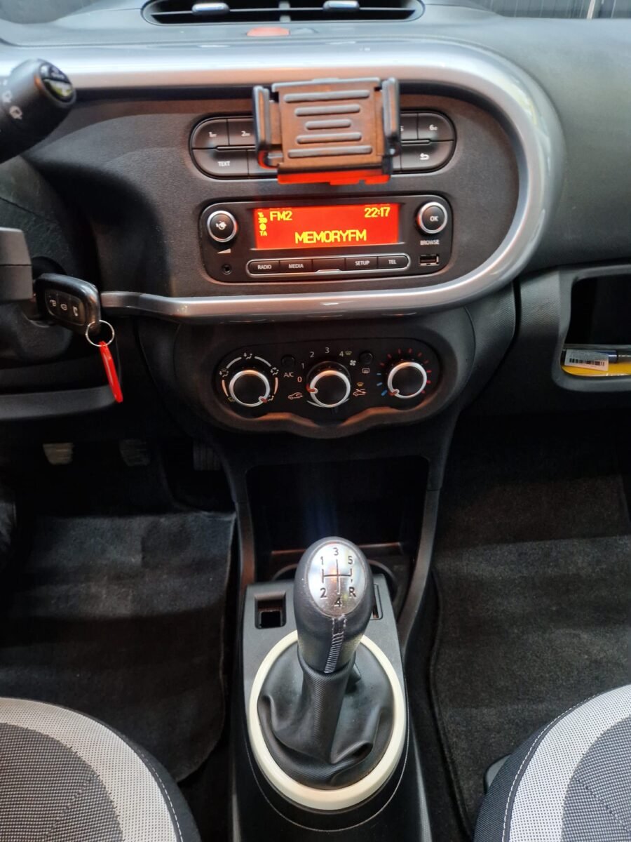 RENAULT TWINGO 1.0