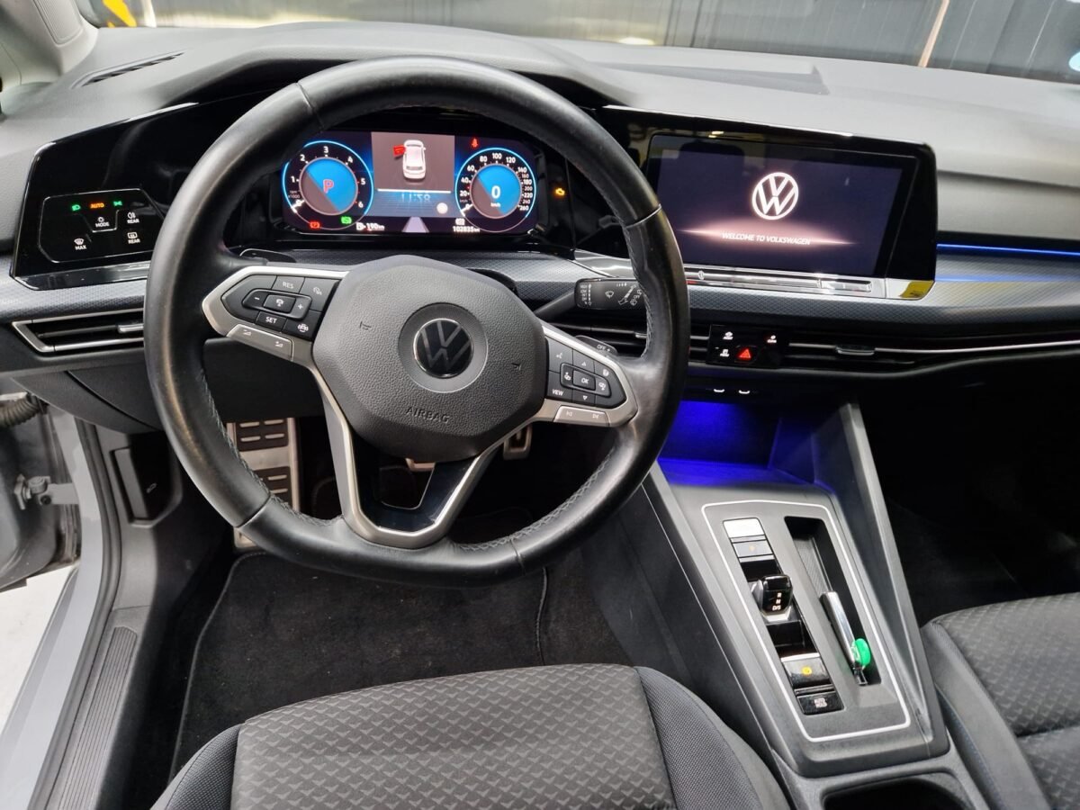 VOLKSWAGEN GOLF VIII 2.0TDI 115CV