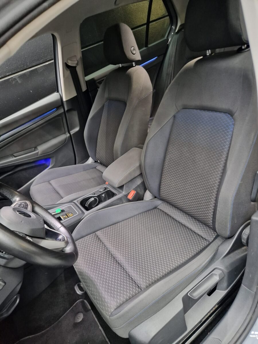 VOLKSWAGEN GOLF VIII 2.0TDI 115CV
