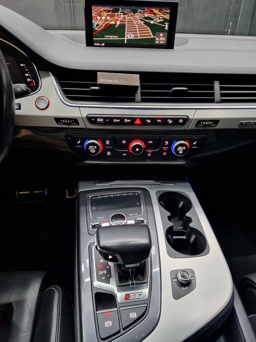 AUDI SQ7 4.0TDI V8 435CV