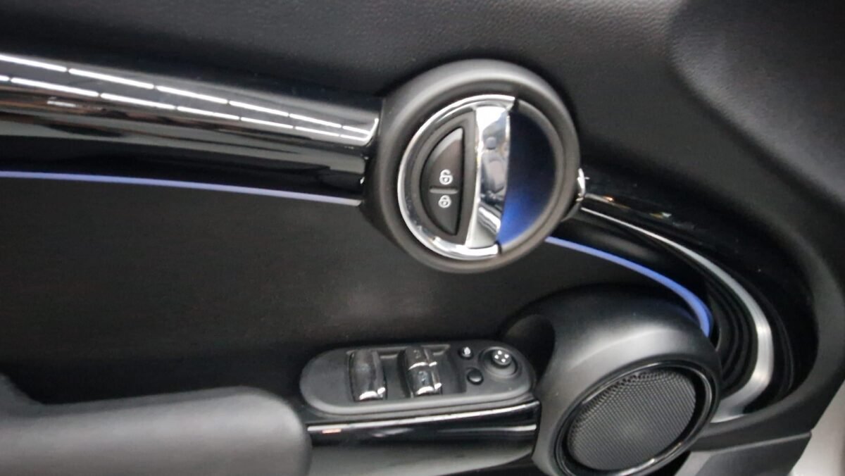MINI COOPER C 1.5 135CV