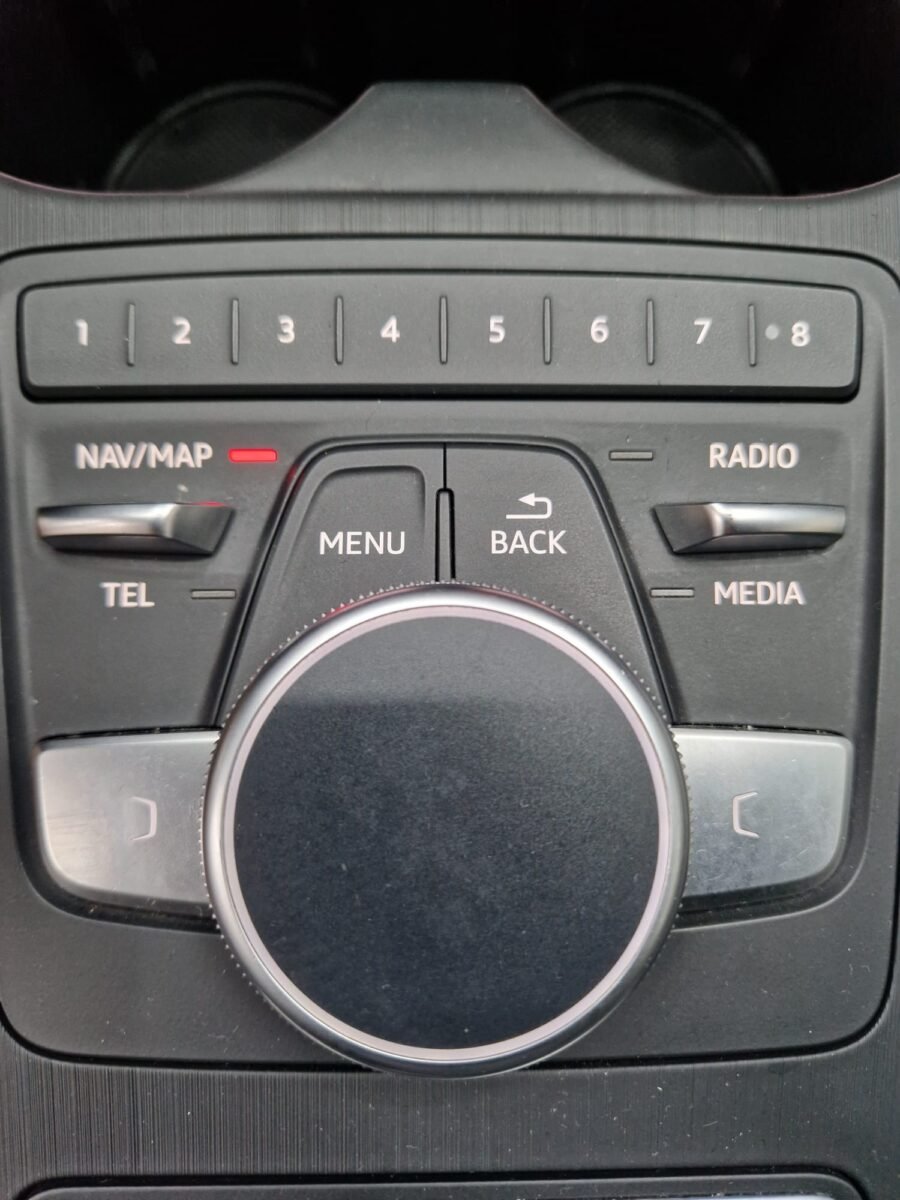 AUDI A4 AVANT S LINE 2.0TDI 150CV