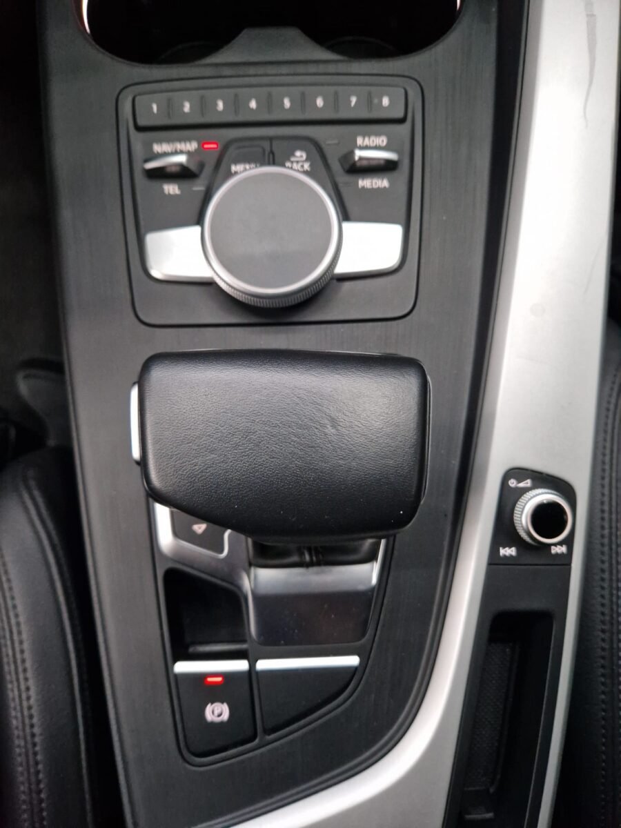 AUDI A4 AVANT S LINE 2.0TDI 150CV