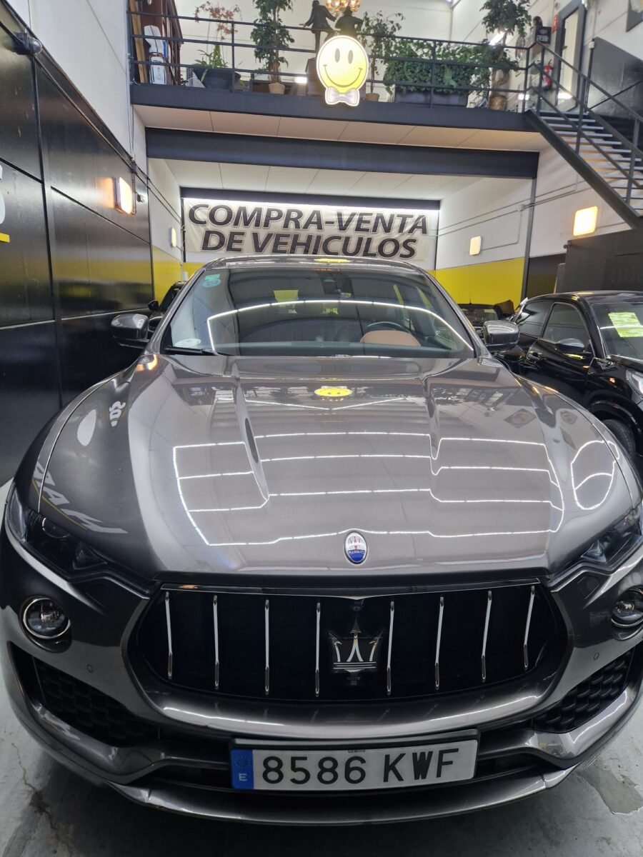 MASERATI LEVANTE 3.0 V6 350CV